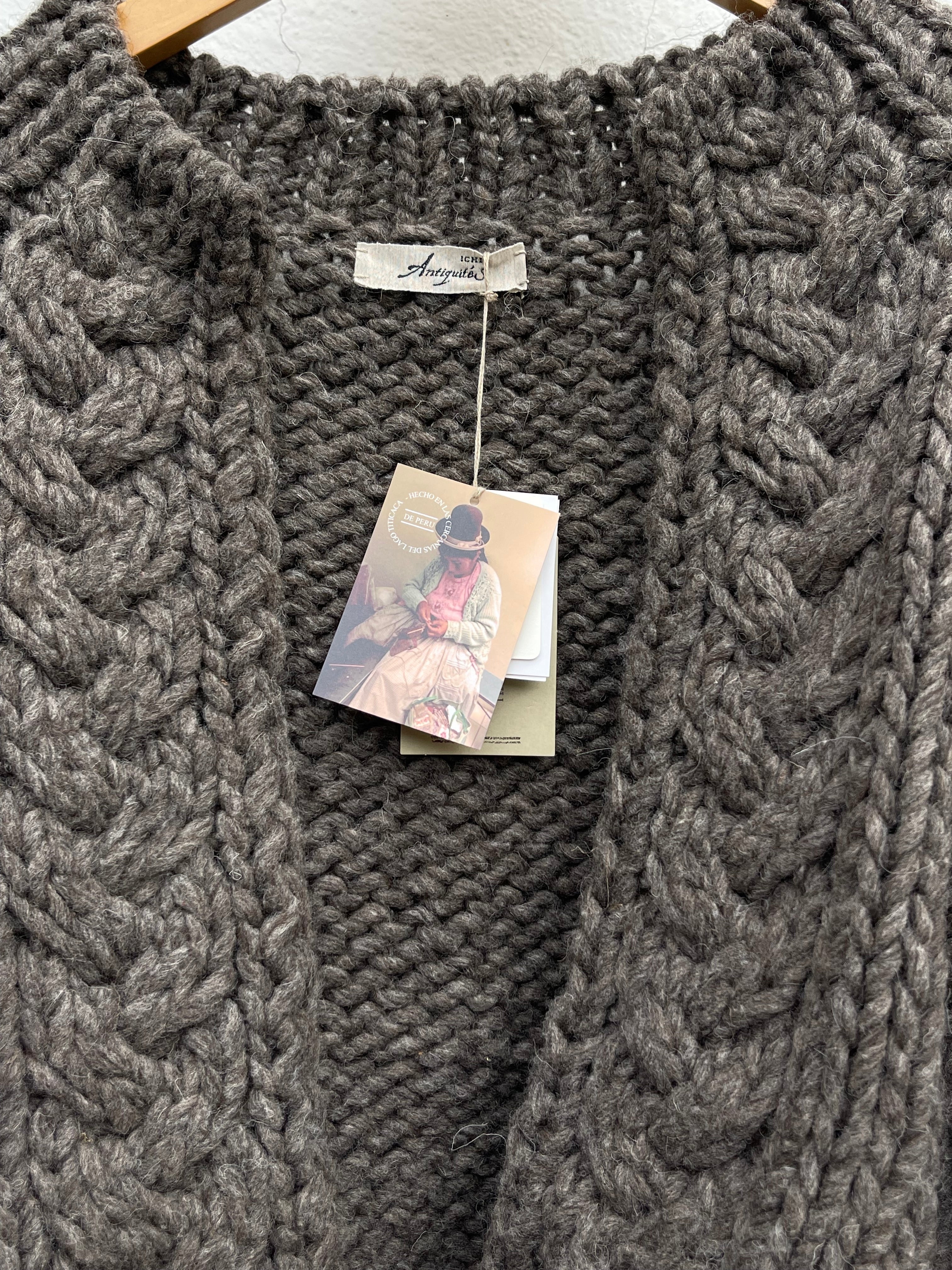 Håndstrikket Cardigan - Mocha