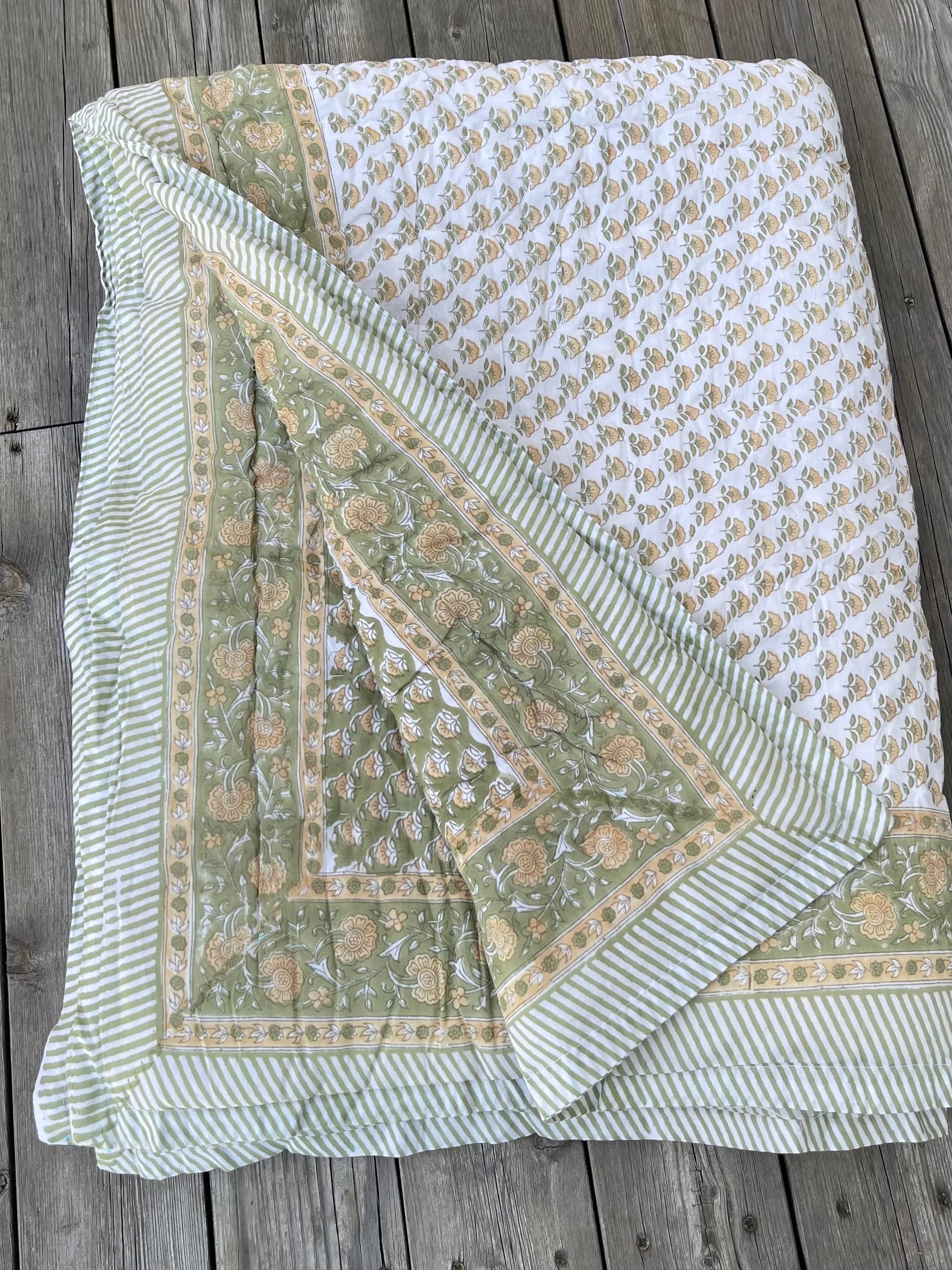 Vatteppe 150x220 - Grønt/Gult