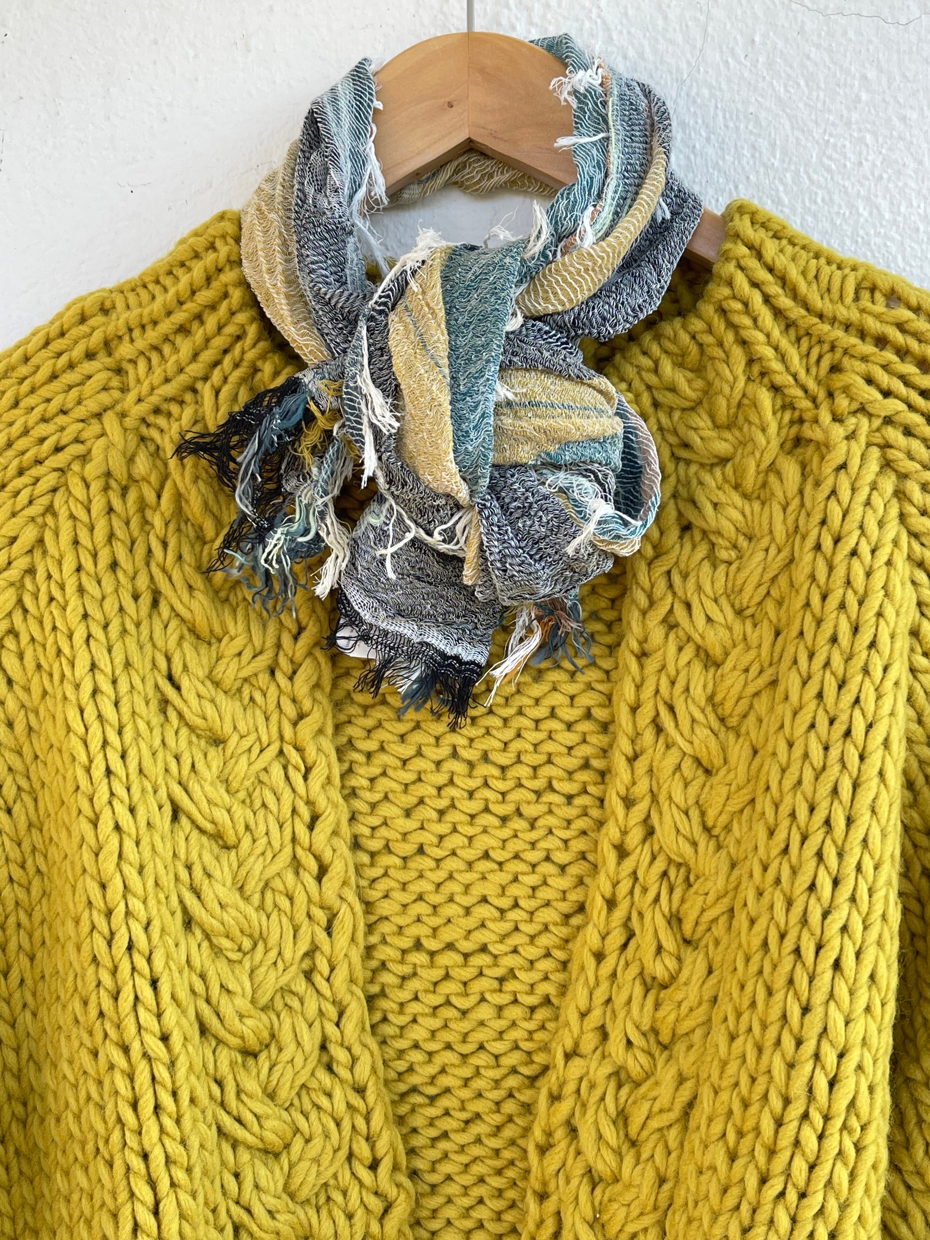 Håndstrikket Cardigan - Yellow