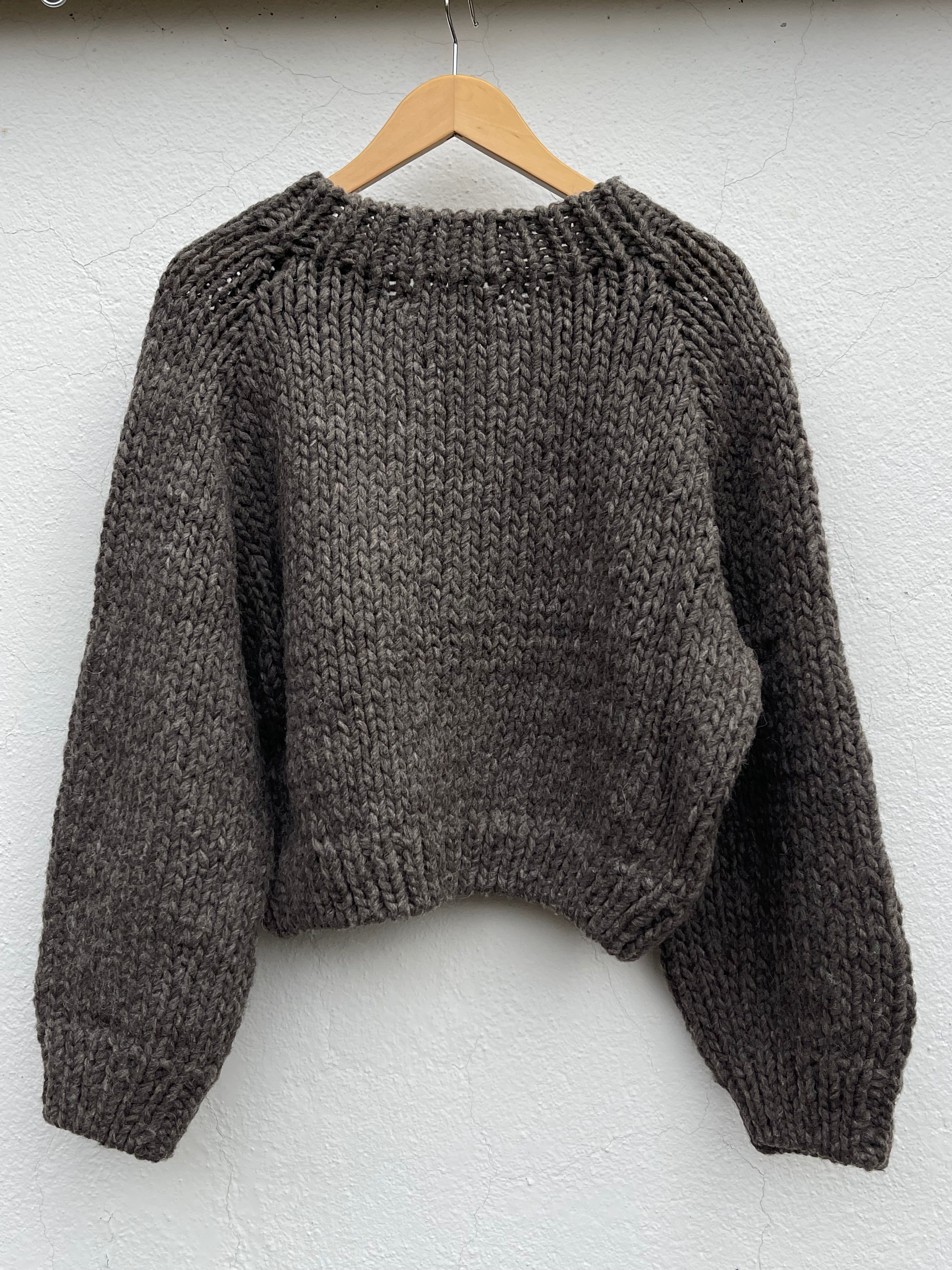 Håndstrikket Cardigan - Mocha