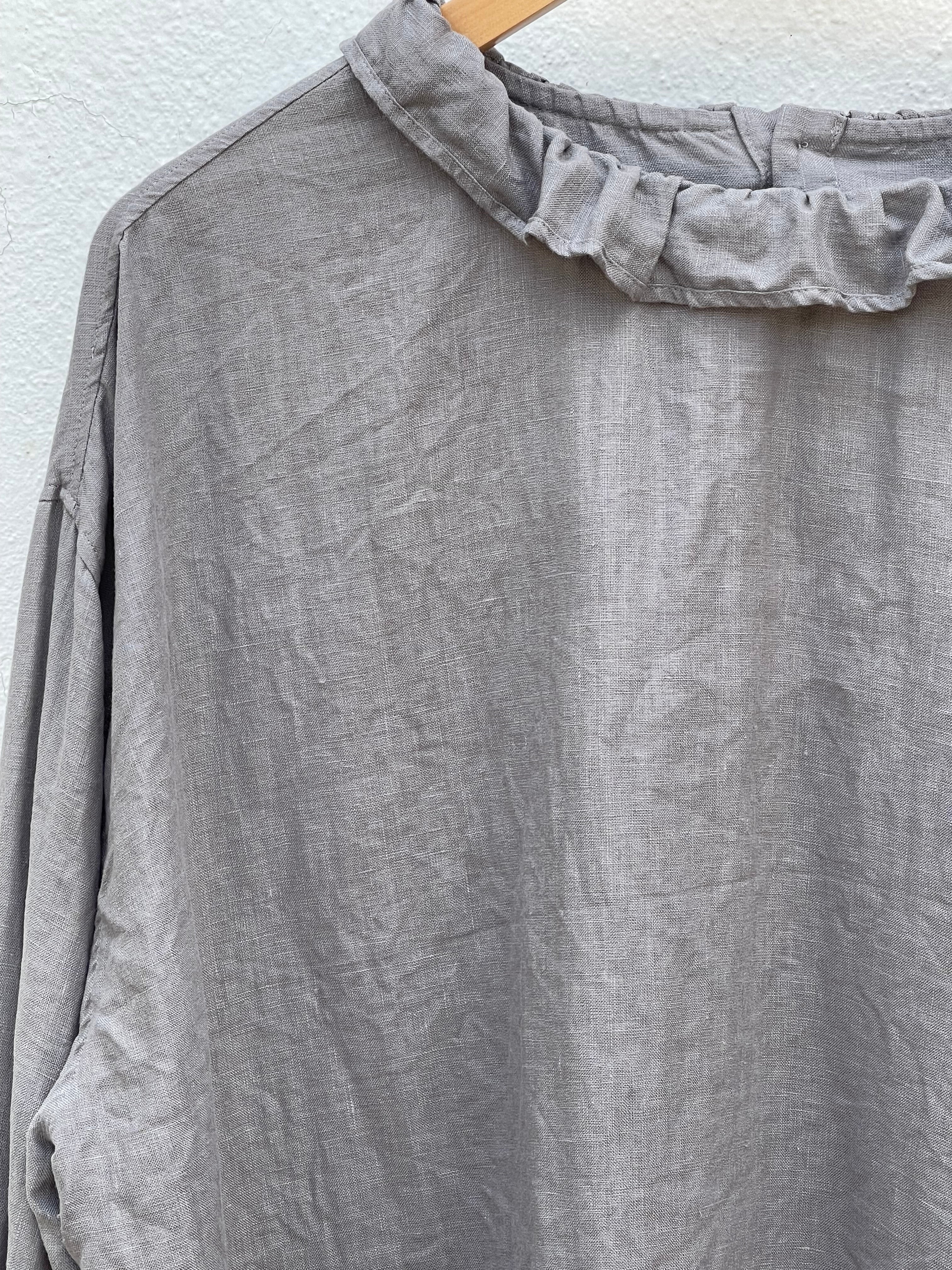 Frill Blouse - Azumadaki - Gray