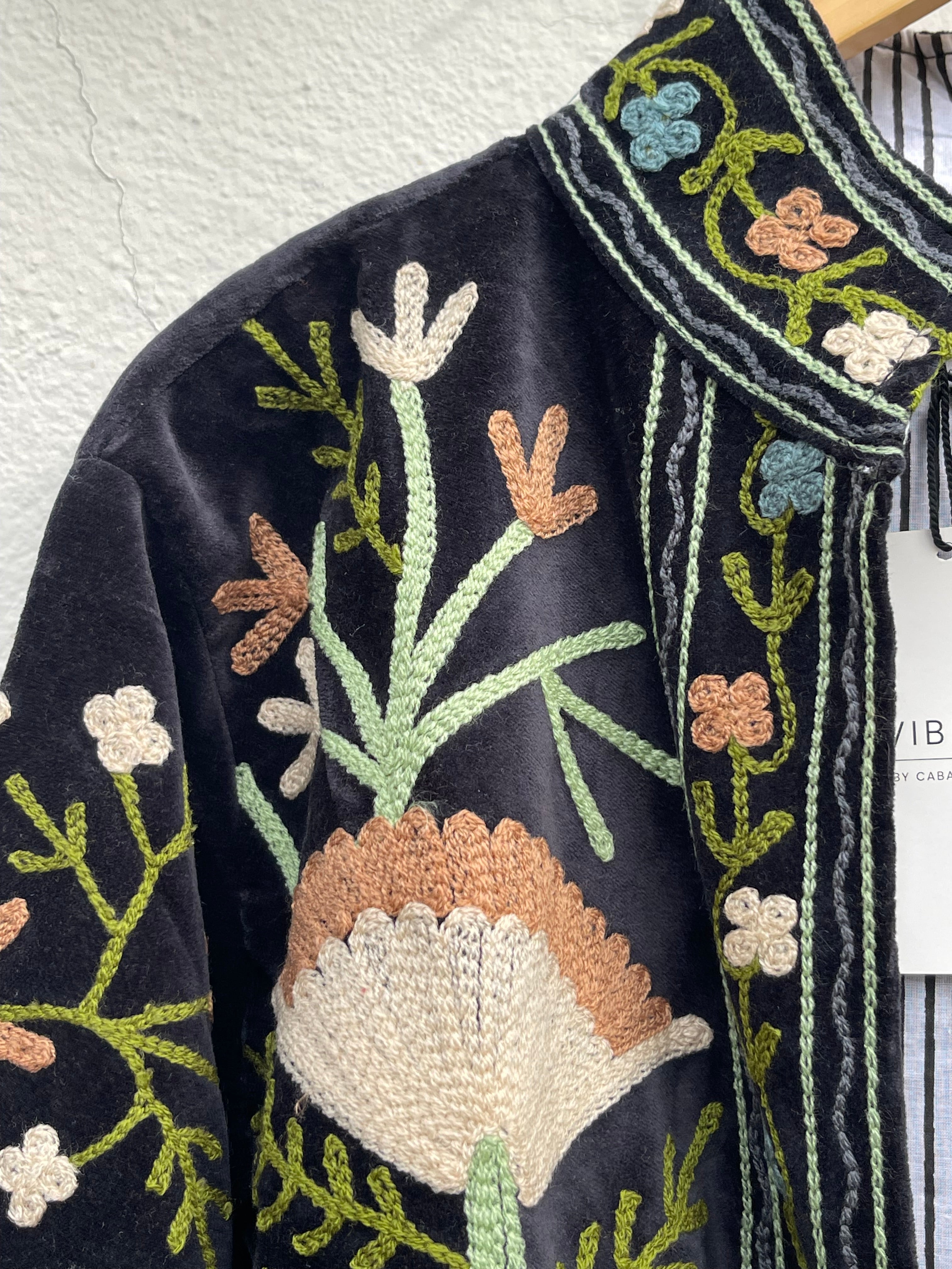 Brodert Velourjakke - Navo