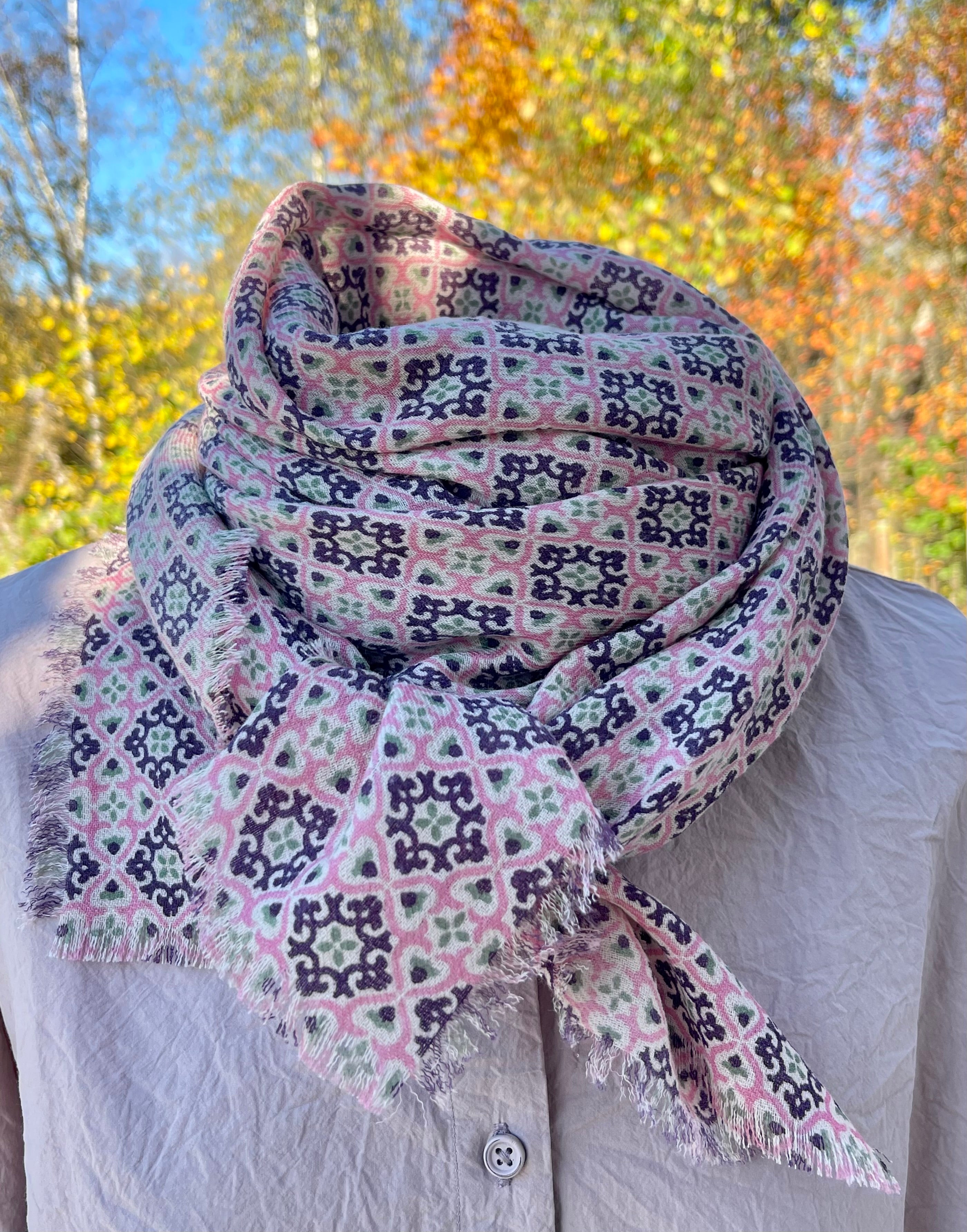 Lite Ullskjerf 100x100 - Lisbonne - Rose