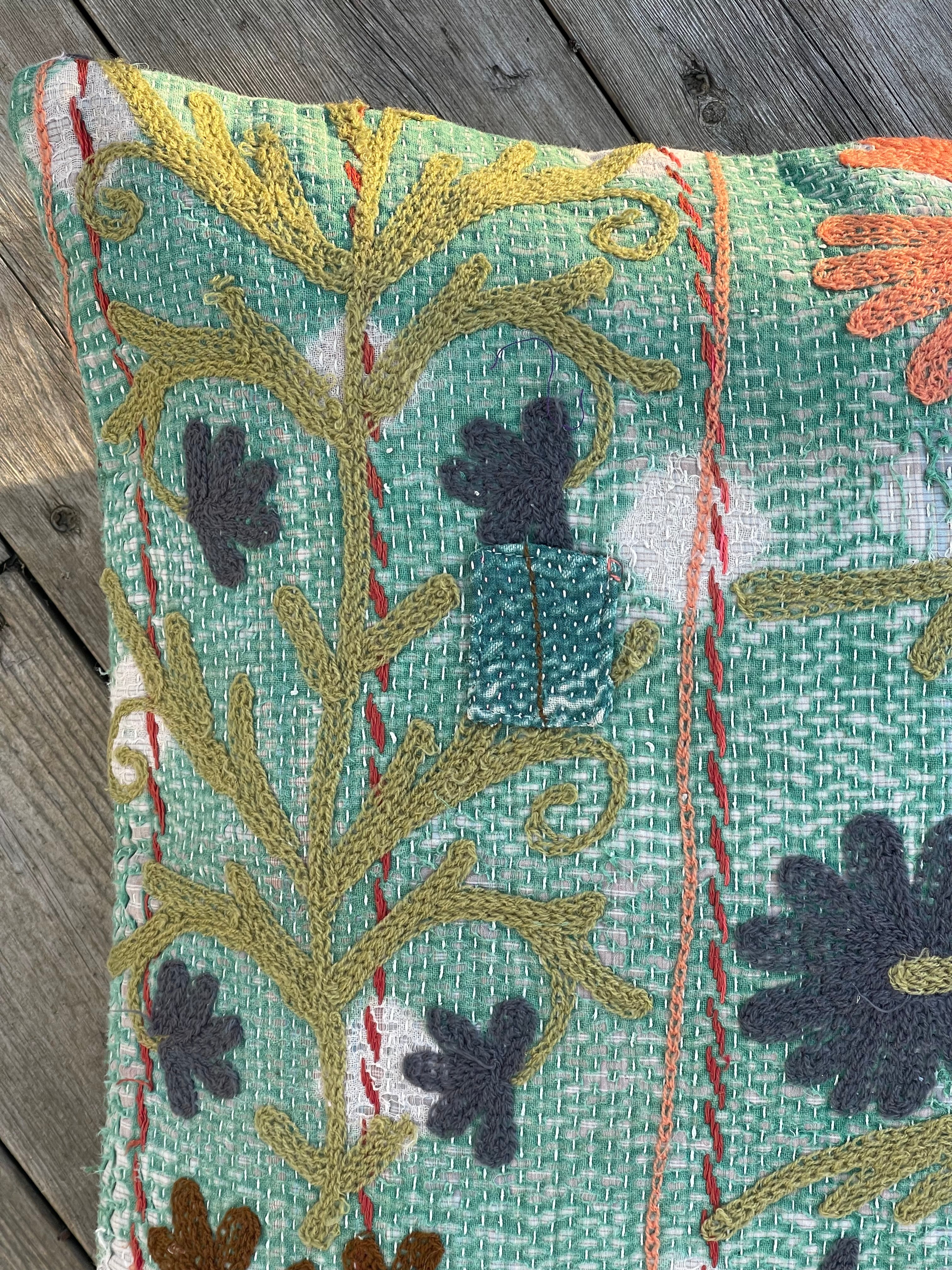 Suzani Sariputetrekk - 50x50cm - Y3045 - Linneas Hage