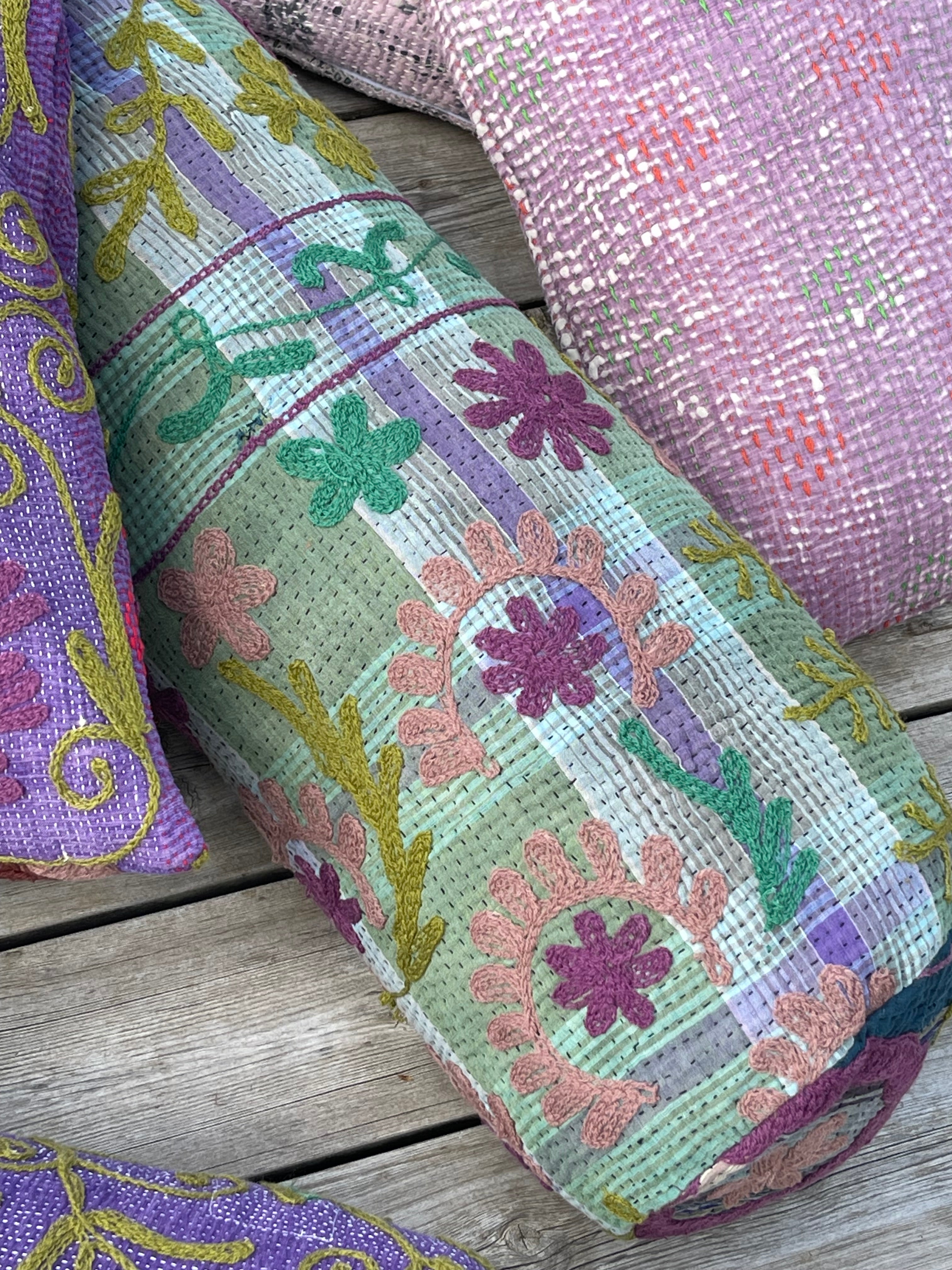 Bolsterpute - Suzani Sari - #4915 - Linneas Hage