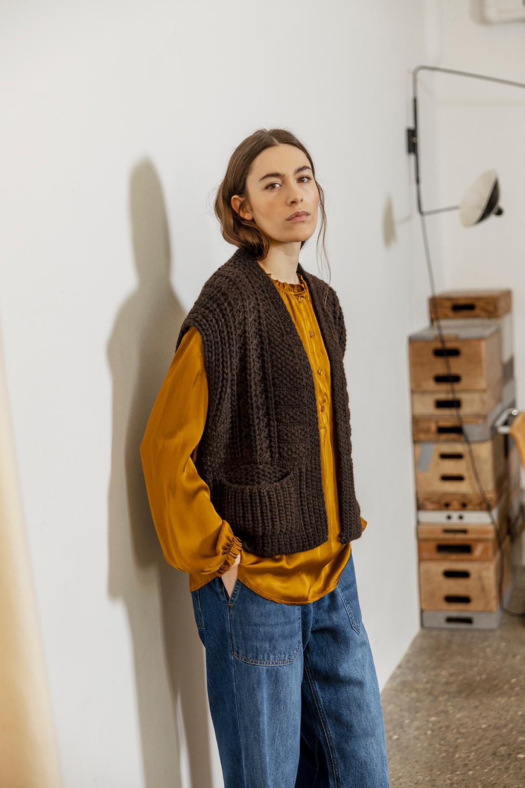 Vest - Susie - Coffee