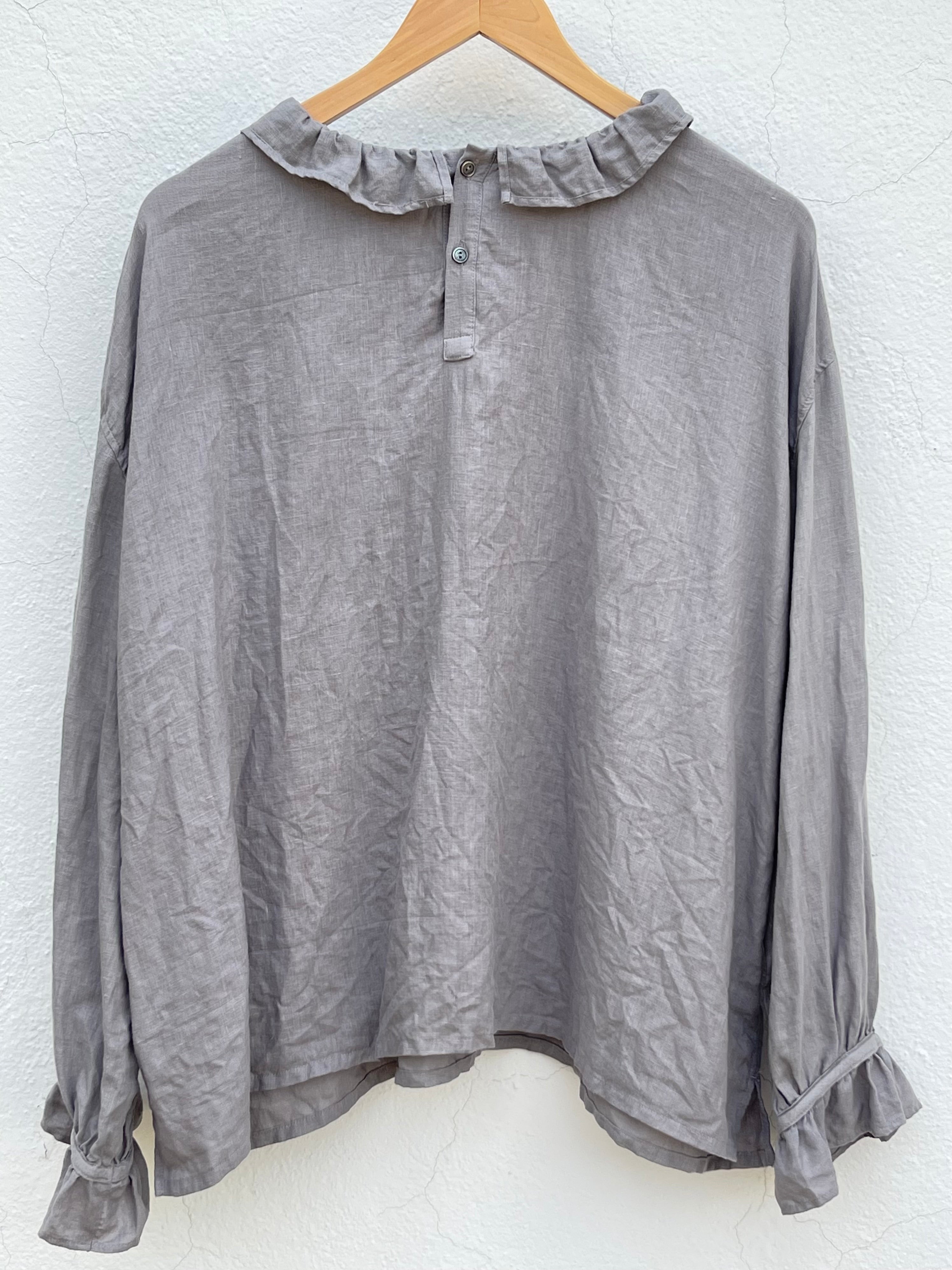 Frill Blouse - Azumadaki - Gray