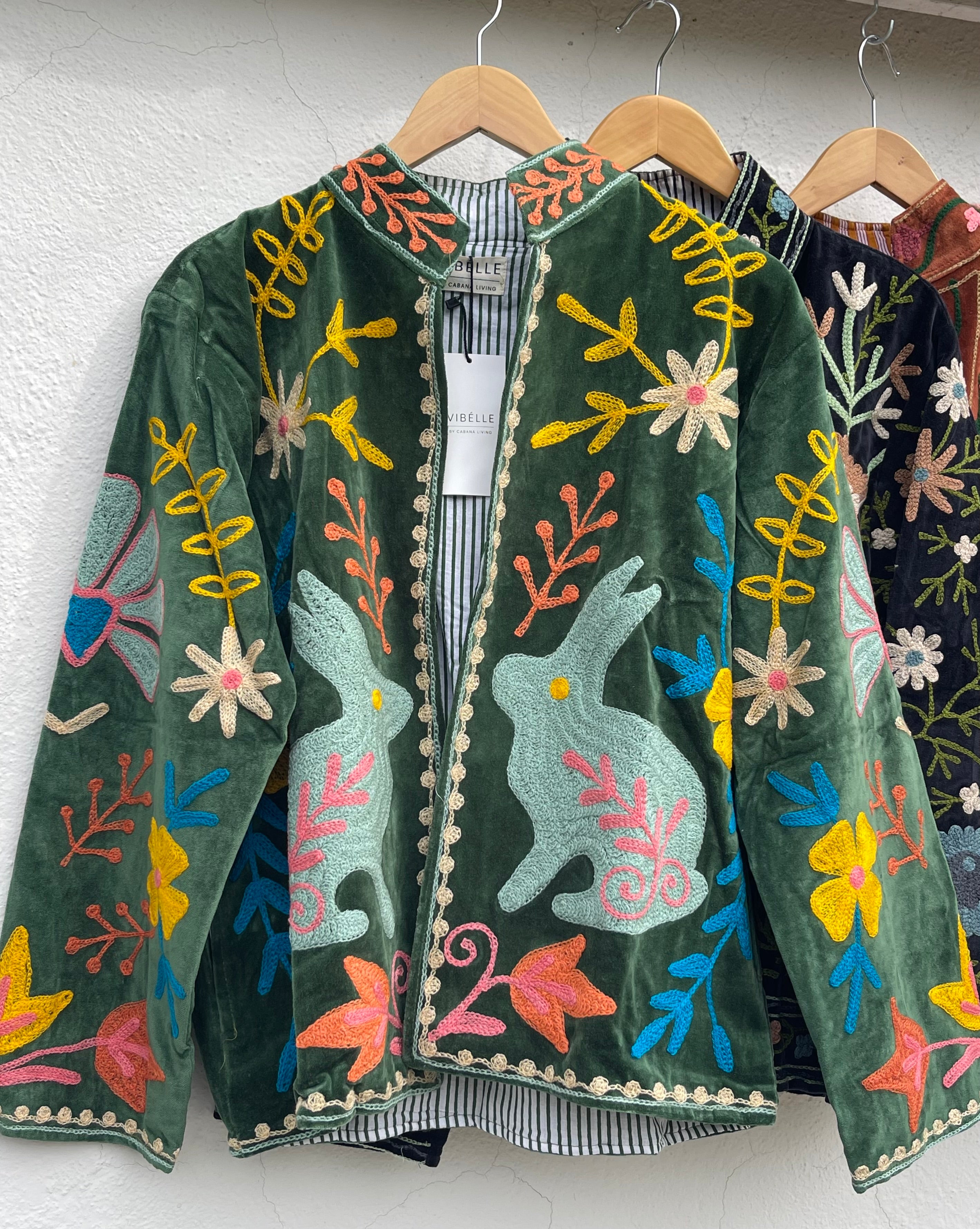 Brodert Velourjakke - Bonita