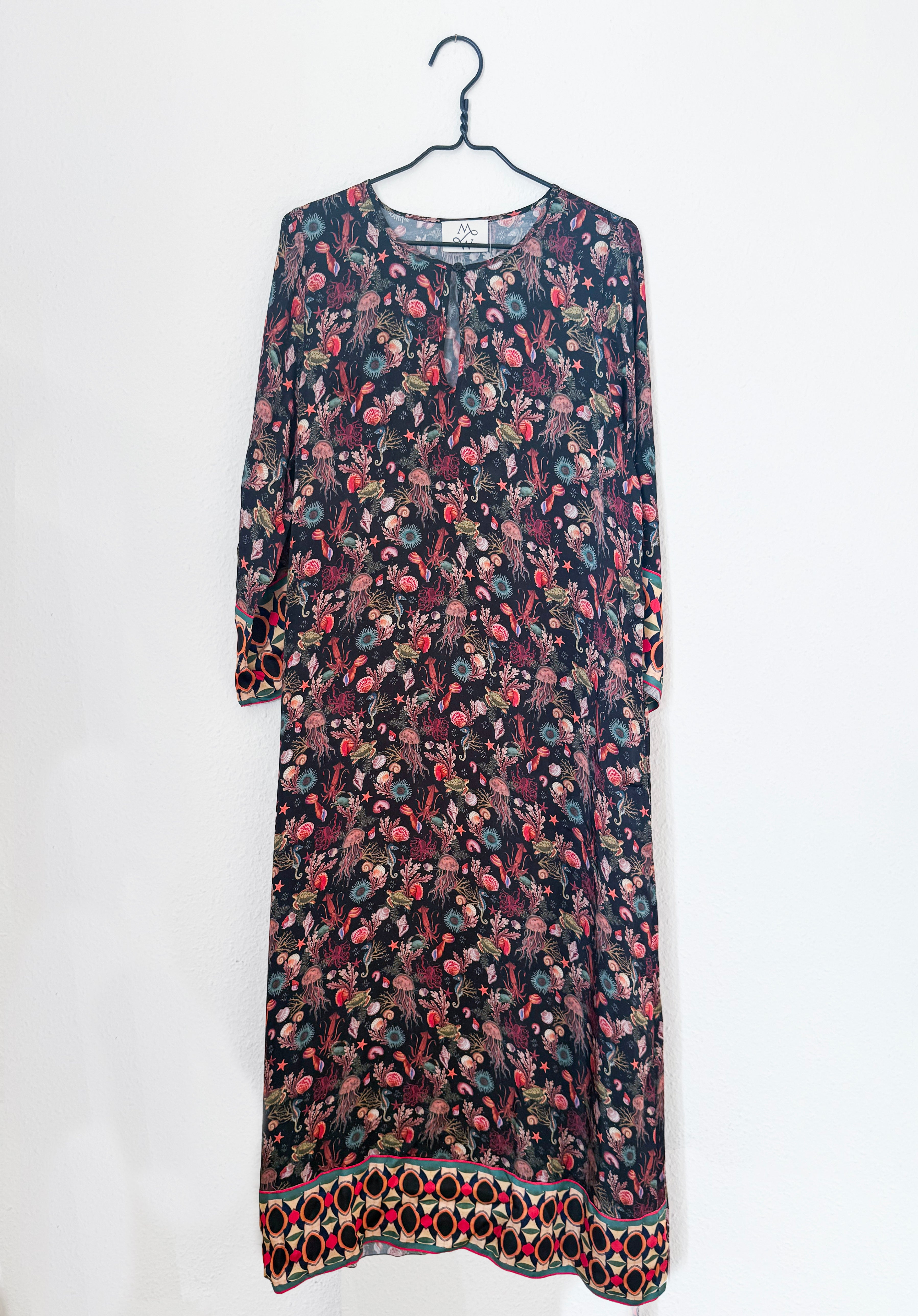 Gro maxikjole - Waterprint - Linneas Hage