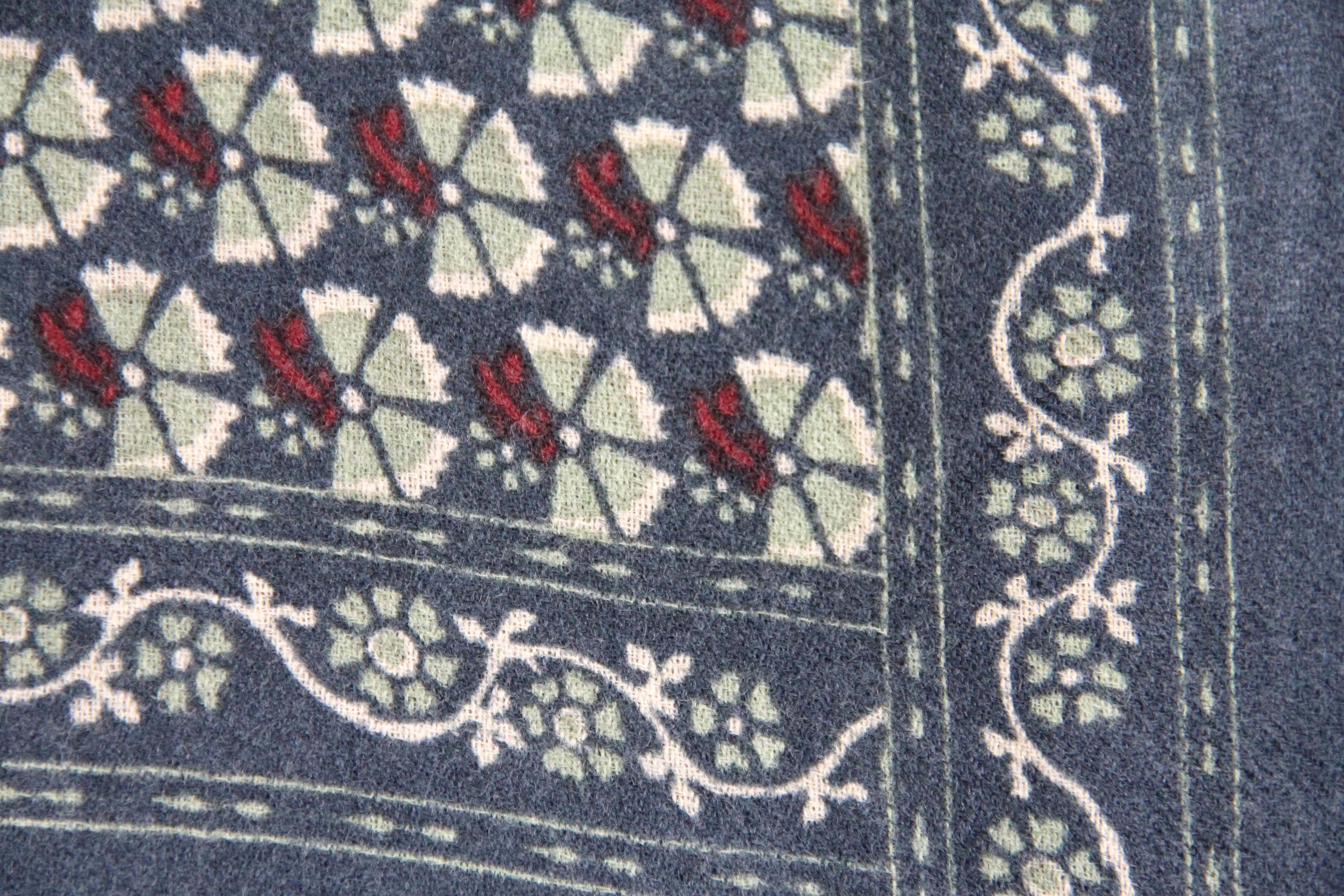 Lite Ullskjerf 100x100 - Valentine - Marine