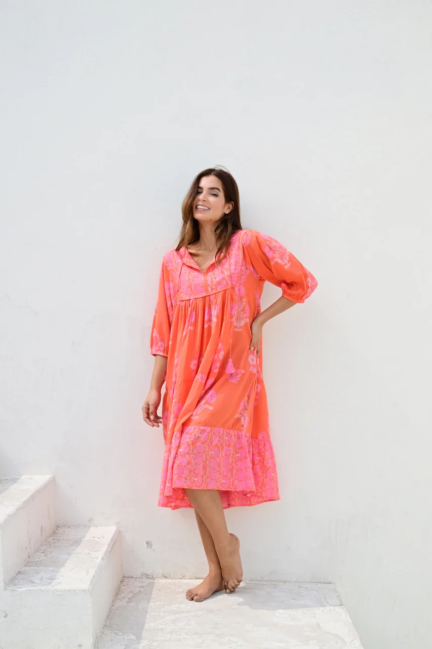 Antibes Legglang Smekkekjole - Orange - Linneas Hage