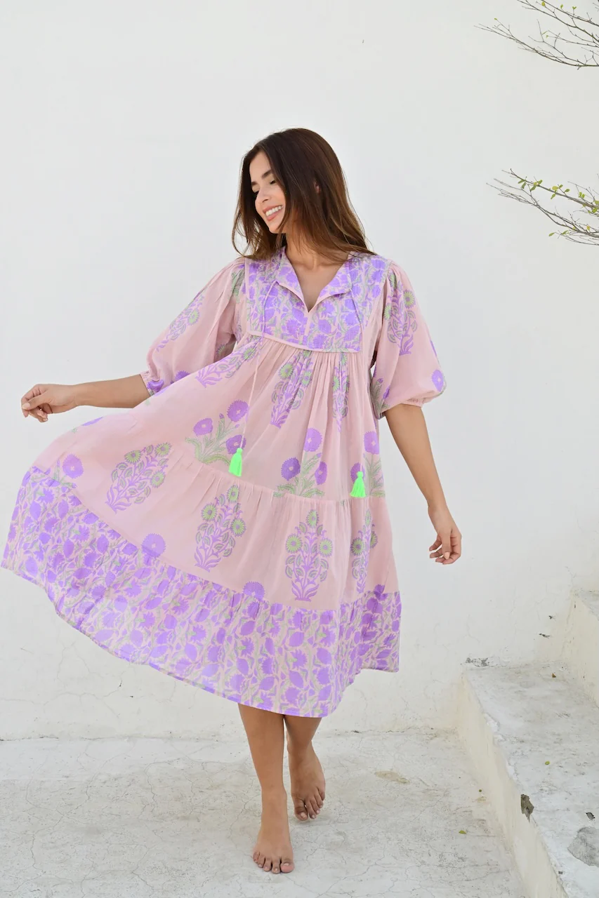 Antibes Legglang Smekkekjole - Powder Pink - Linneas Hage